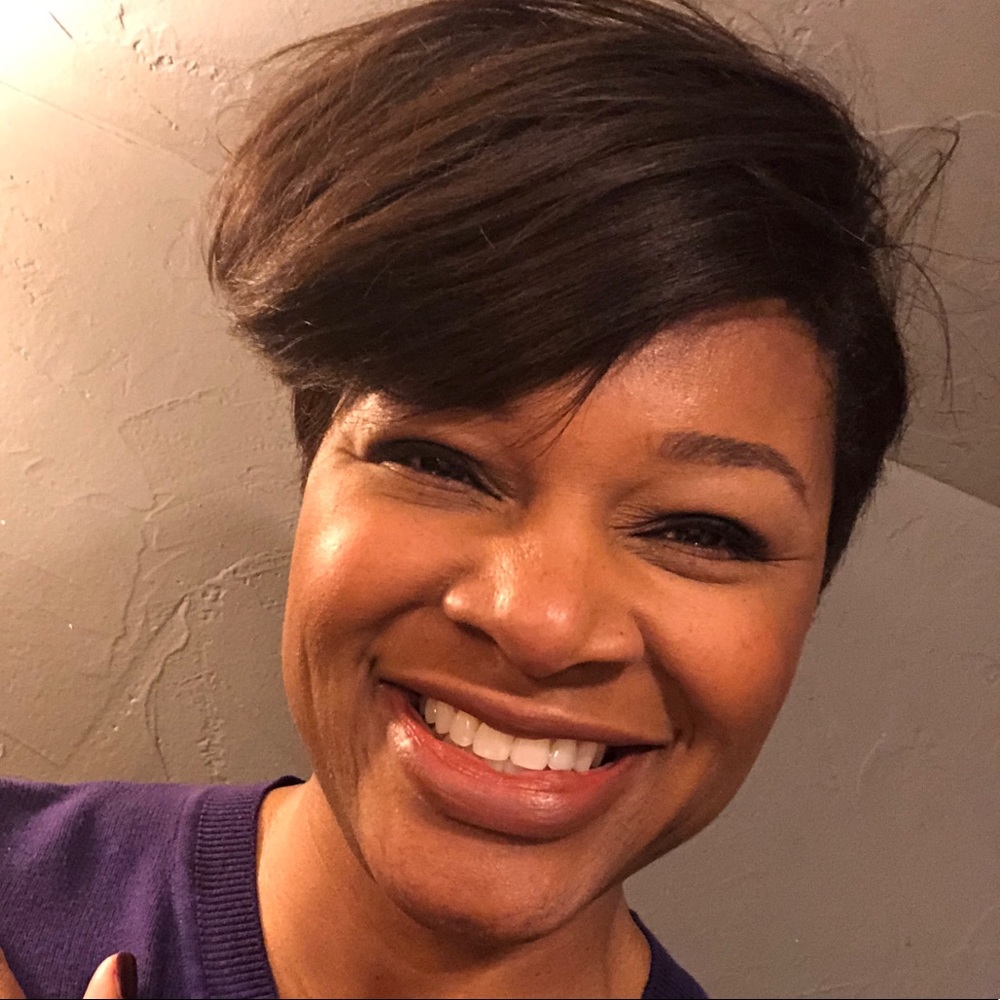 Meet your Posher, Kandi